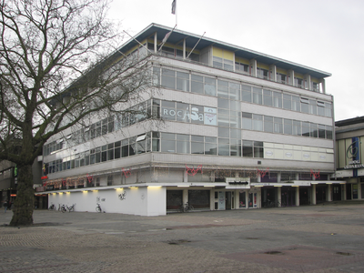 906092 Gezicht op het kantoorgebouw Vredenborch (voormalig secretariaatsgebouw van de Jaarbeurs) aan het Vredenburg te ...